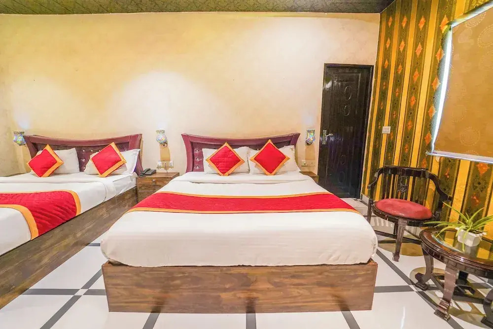 Shiv Rudraksh Resort, Near Assi Ghat