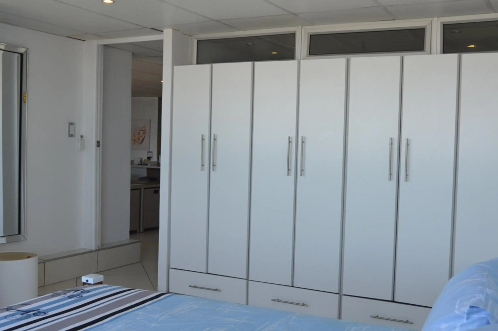 Accommodation Front - Classy 4 Sleeper with Ocean Views