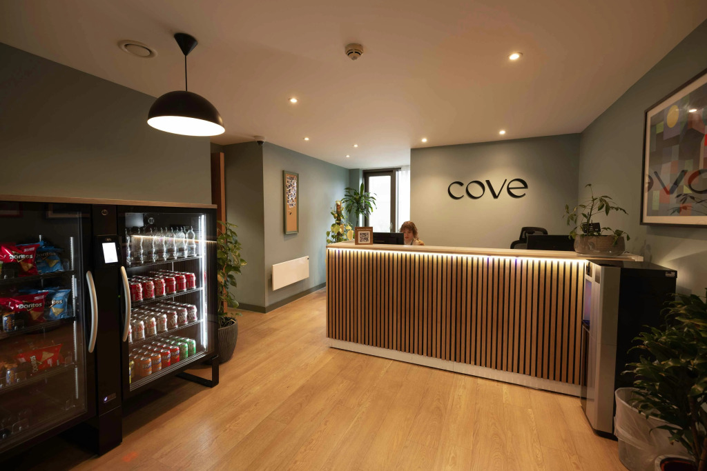 Cove Paradise Street