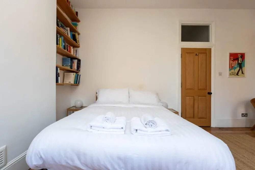 The Kentish Town Nook - Modern 2BDR Apartment with Patio