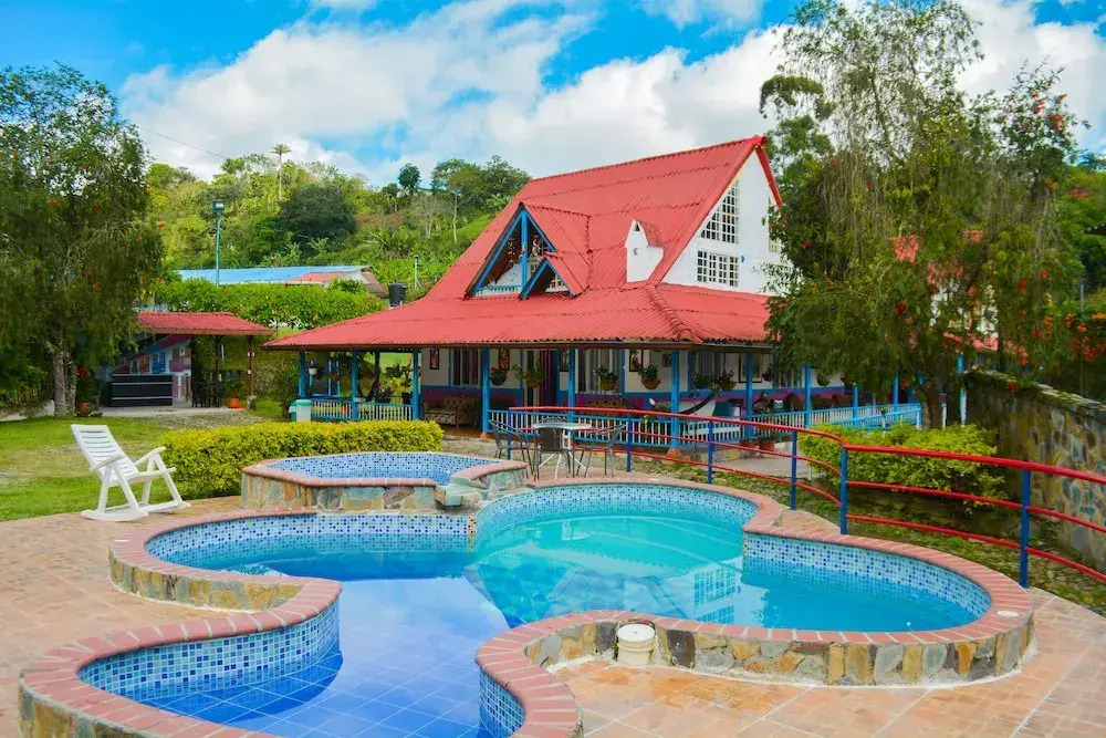 EcoHotel Colibrí Armenia - Salento