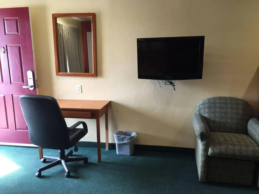 The Yosemite Inn