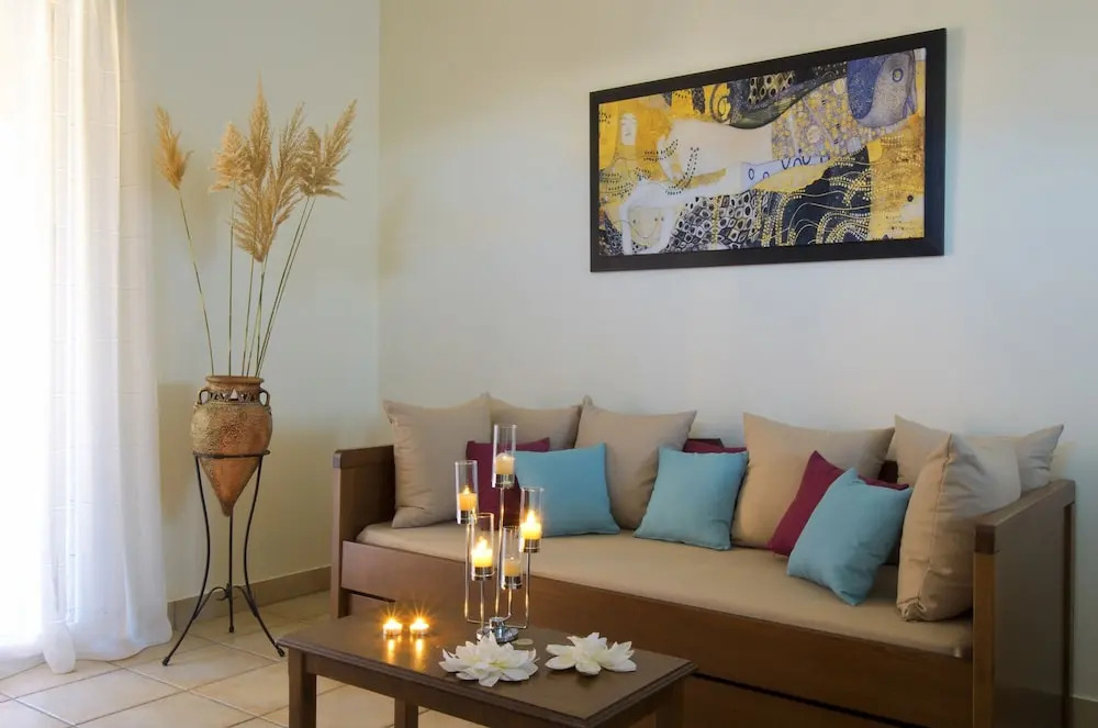 Makis Inn Resort