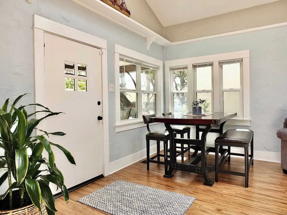 Park Avenue Beach Paradise Chic & Secluded 4 BDR