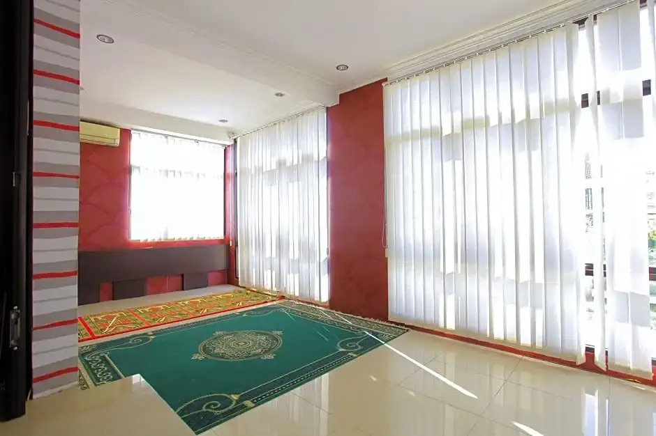 The Djakarta Anandita Syariah Hotel