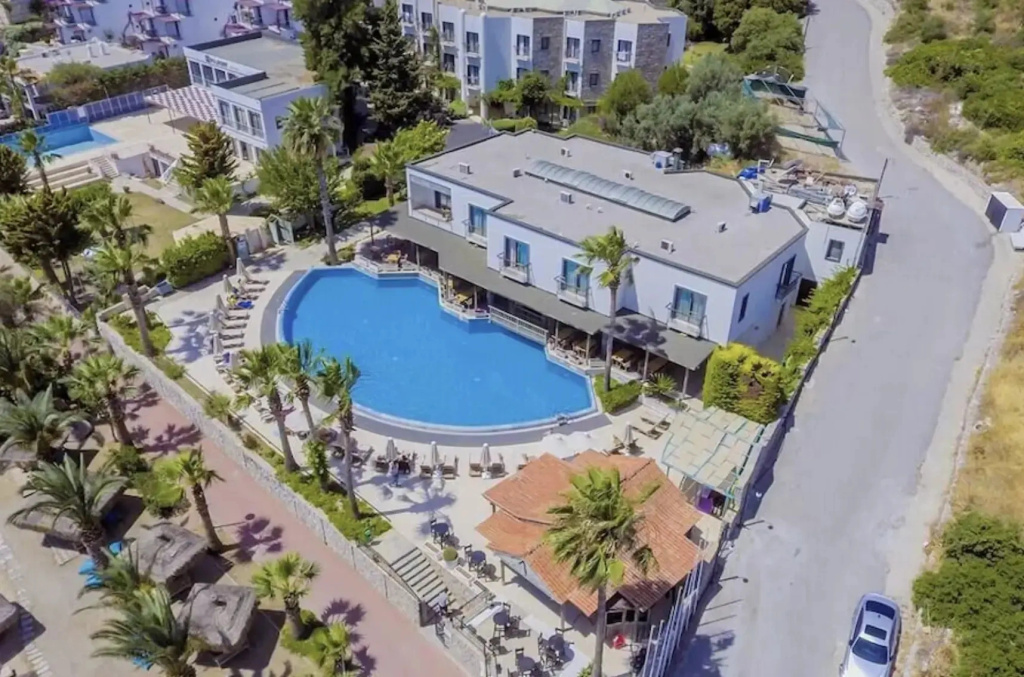 Курортный отель Mira Beach Resort Bodrum - All inclusive