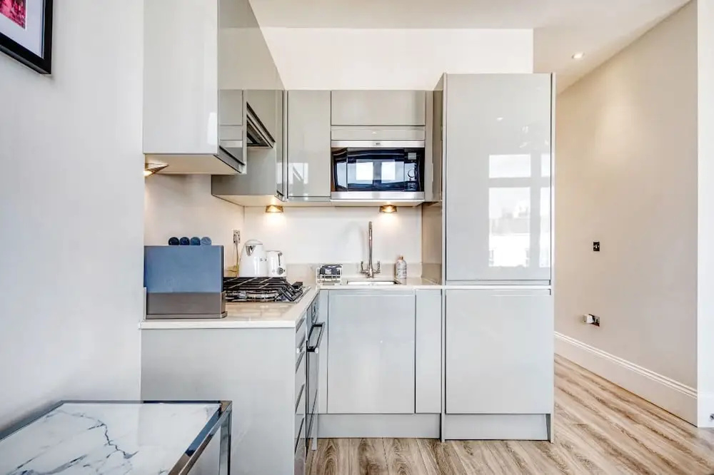 The Village Vixen- Hampstead Village - by Out of Office Lifestyle