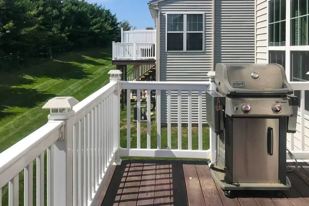 Charming Bellefonte Townhome Near Penn State!