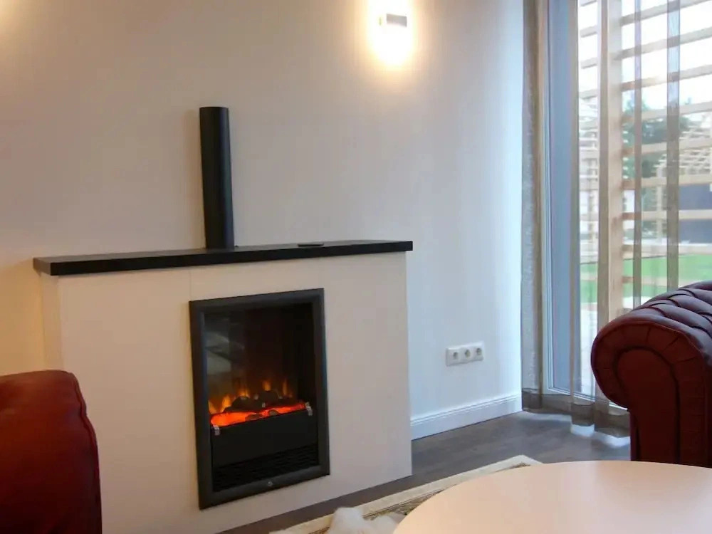 Chalet Near Schwerin With Golf & Riding