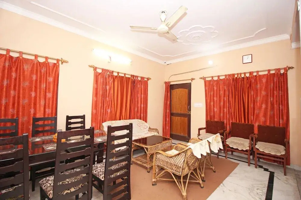 OYO 8963 Home Peaceful 3BHK Villa