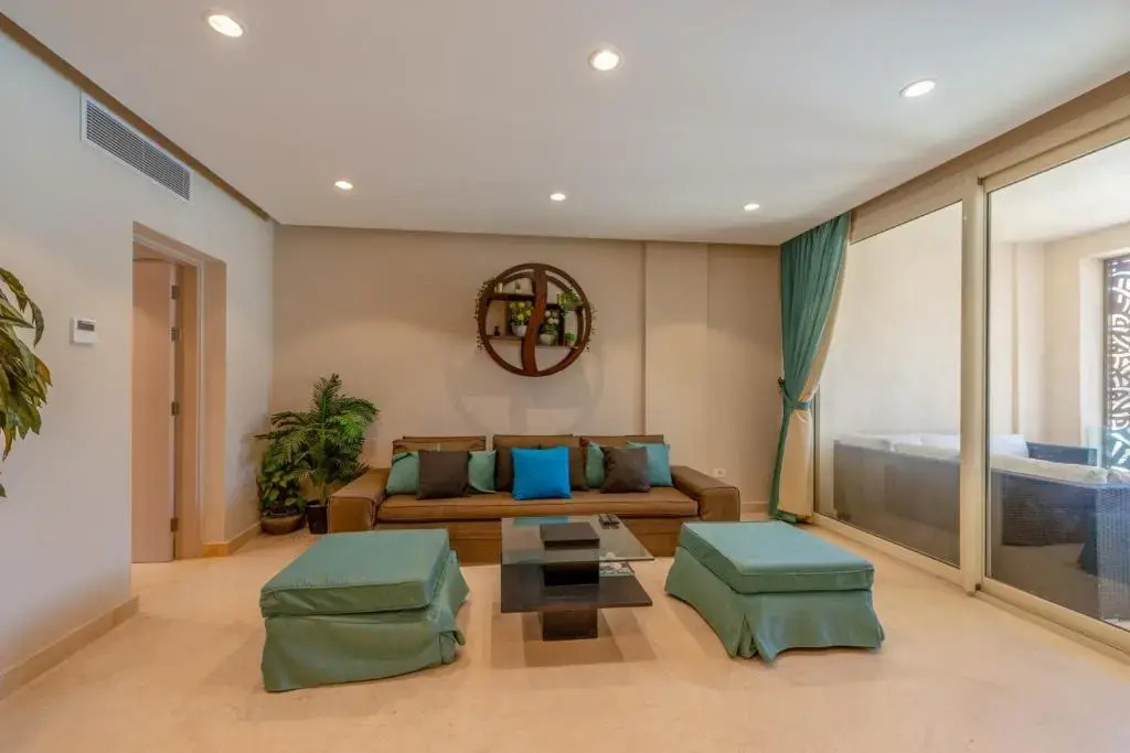 Mangroovy 3BR Apartment Private Beach & Pool View