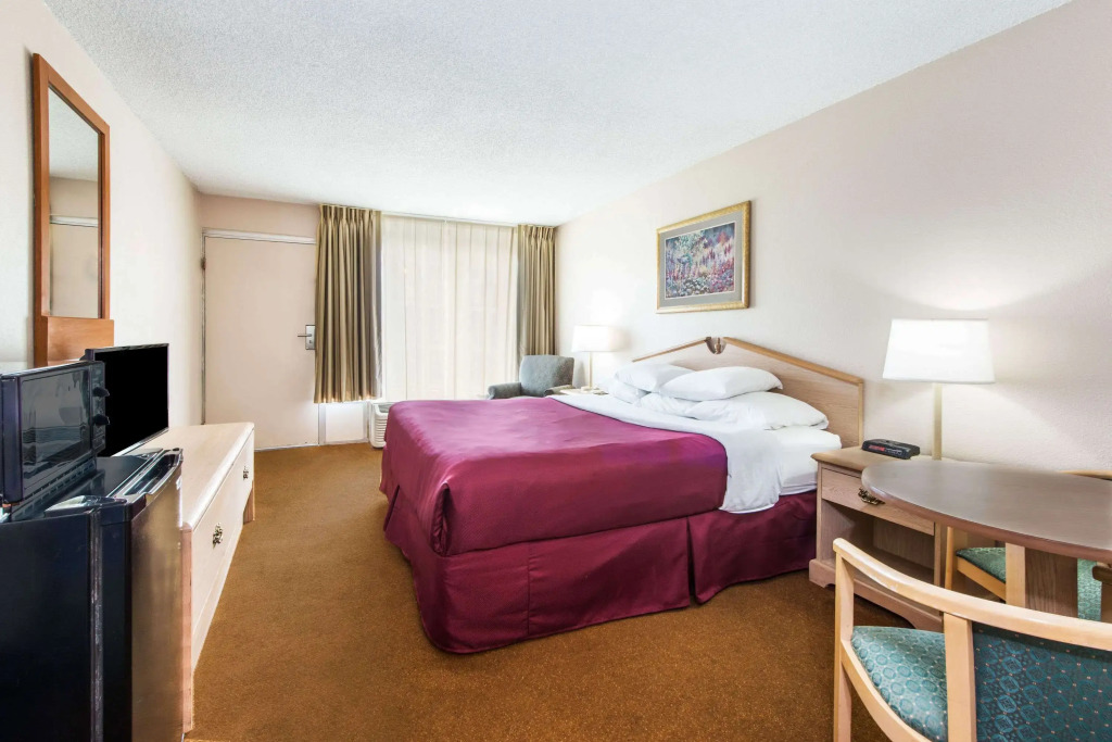 Days Inn Elizabethtown
