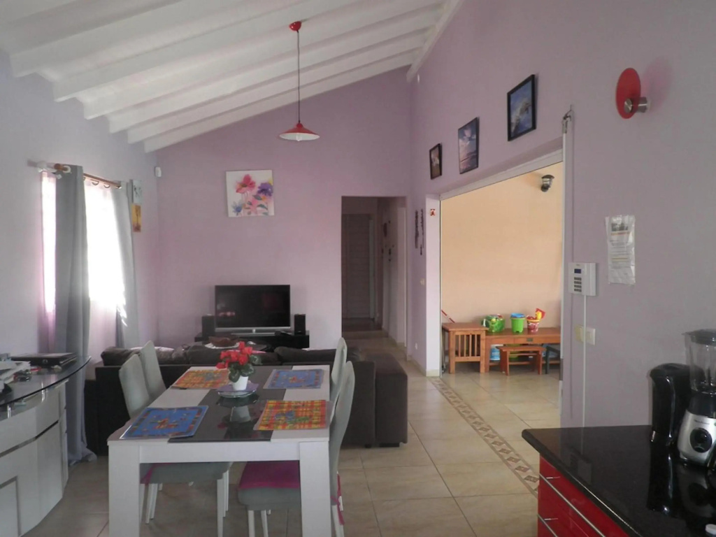 Villa de 3 chambres avec vue sur la mer piscine privee et jardin clos a Capesterre Belle Eau