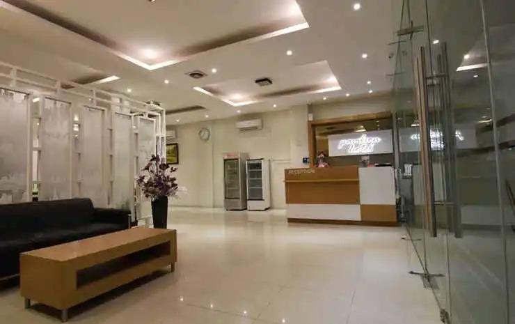 Pavilion Hotel