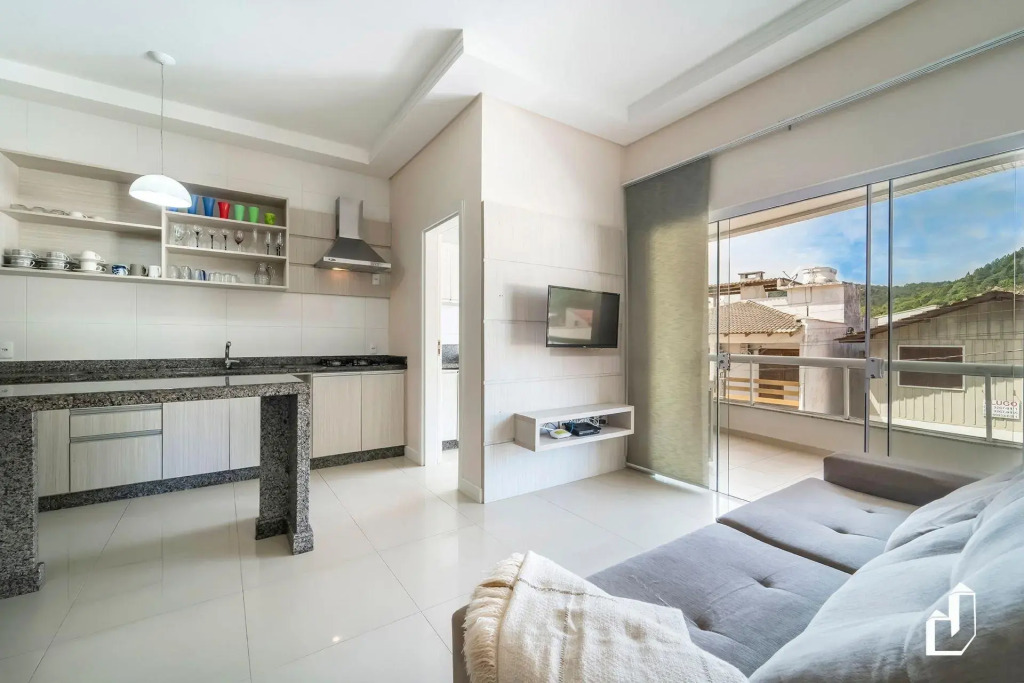 Apartamento Com 03 Dormitórios