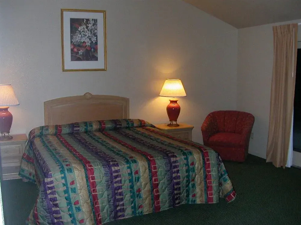 Green Lantern Motel