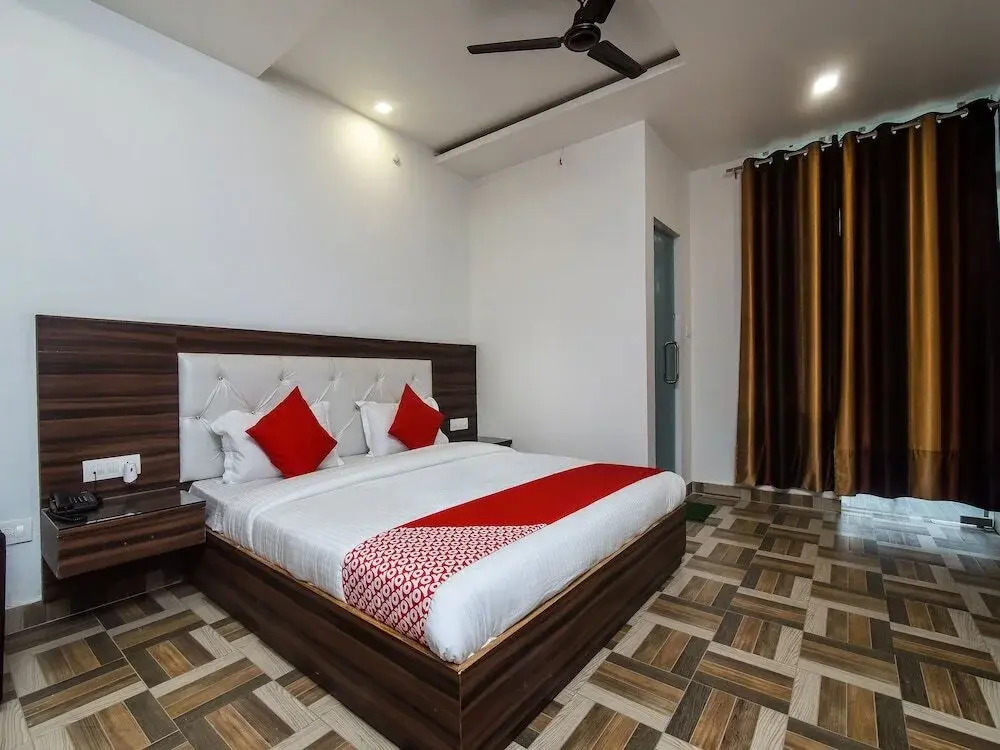 Hotel Naddi Hills by OYO