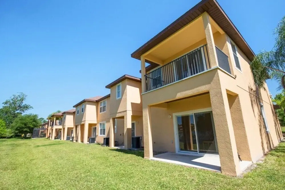 Old Town Retreat at Regal Oaks