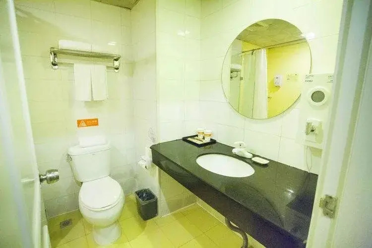 Home Inn Harbin Central Avenue Xinyang Road Airport Shuttle Bus Terminal