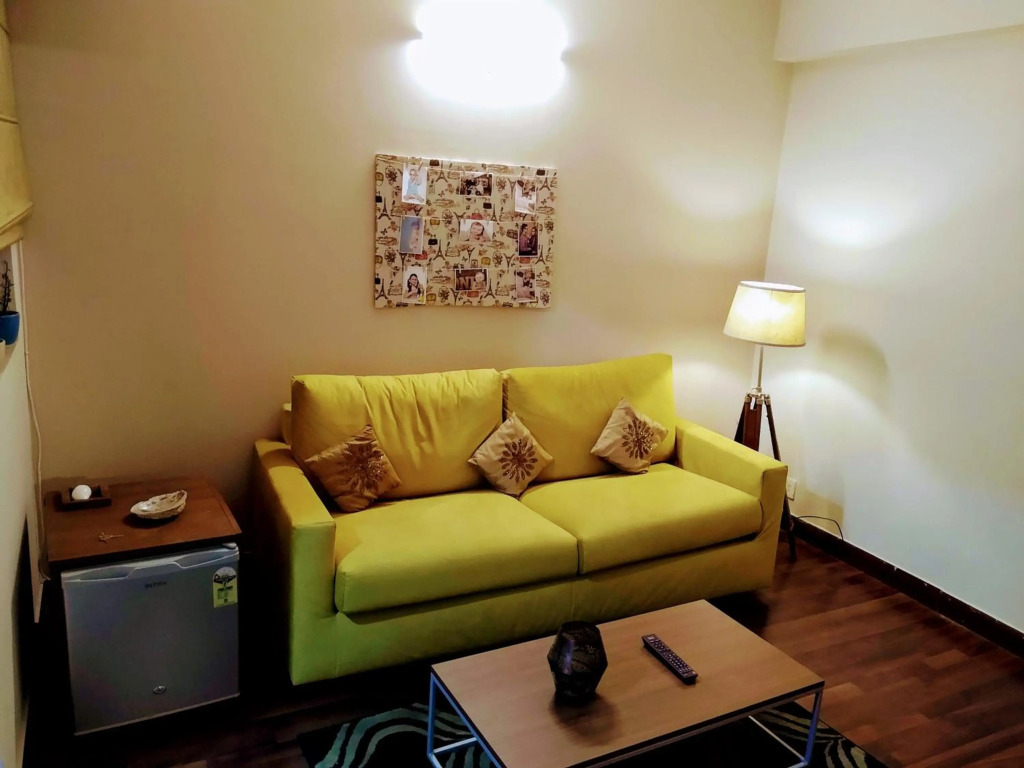 Entire Suites/Studio near IT hub/Expressway/Metro