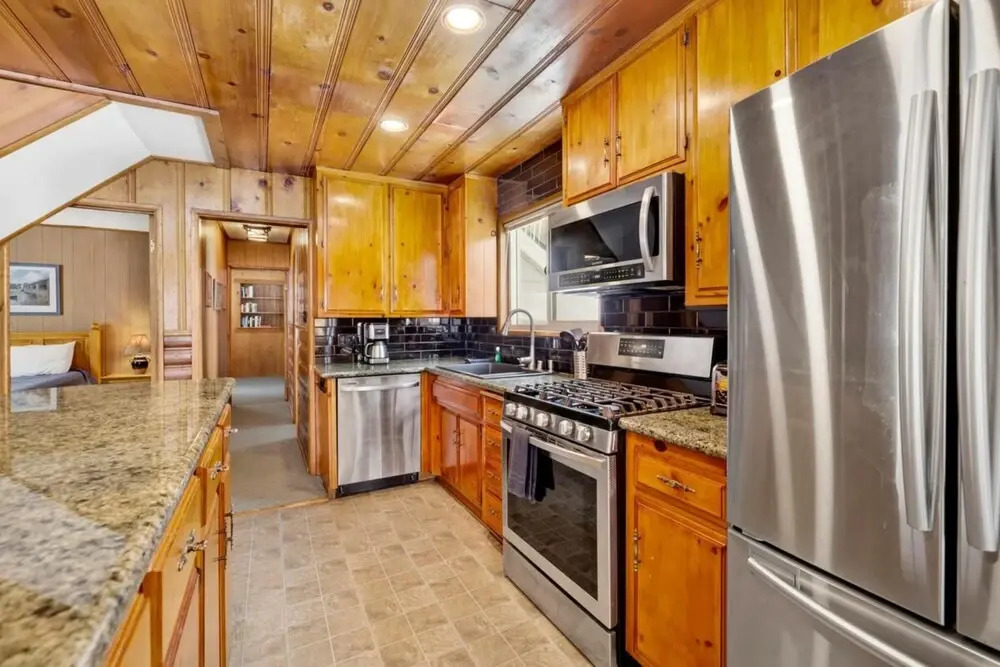 Lakeview Getaway #2120 by Big Bear Vacations