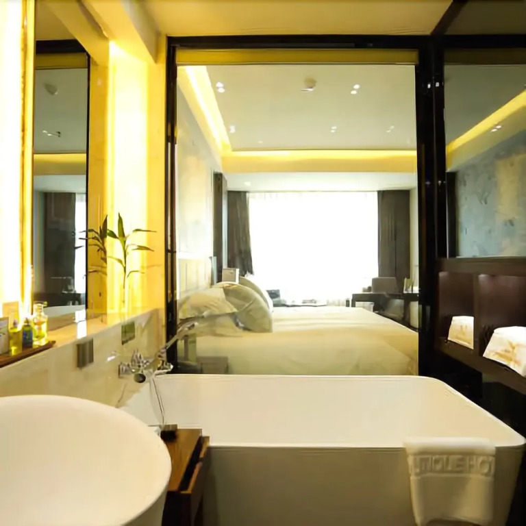 X Hotel