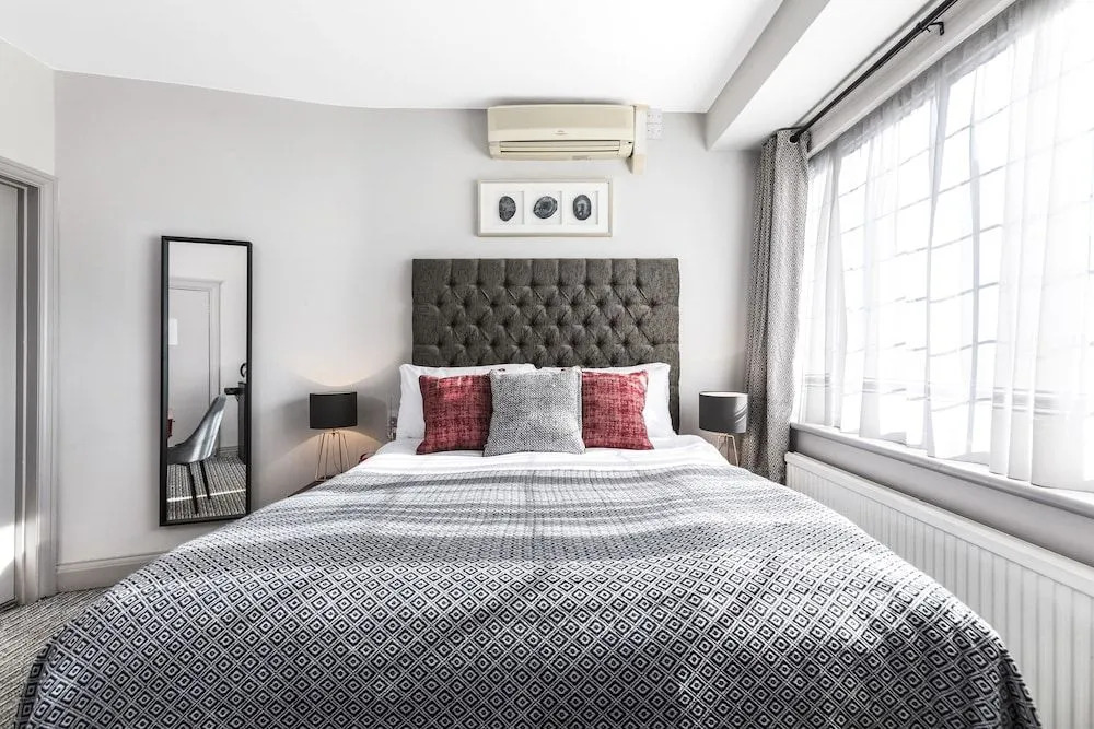 Martel Guest House Free Parking