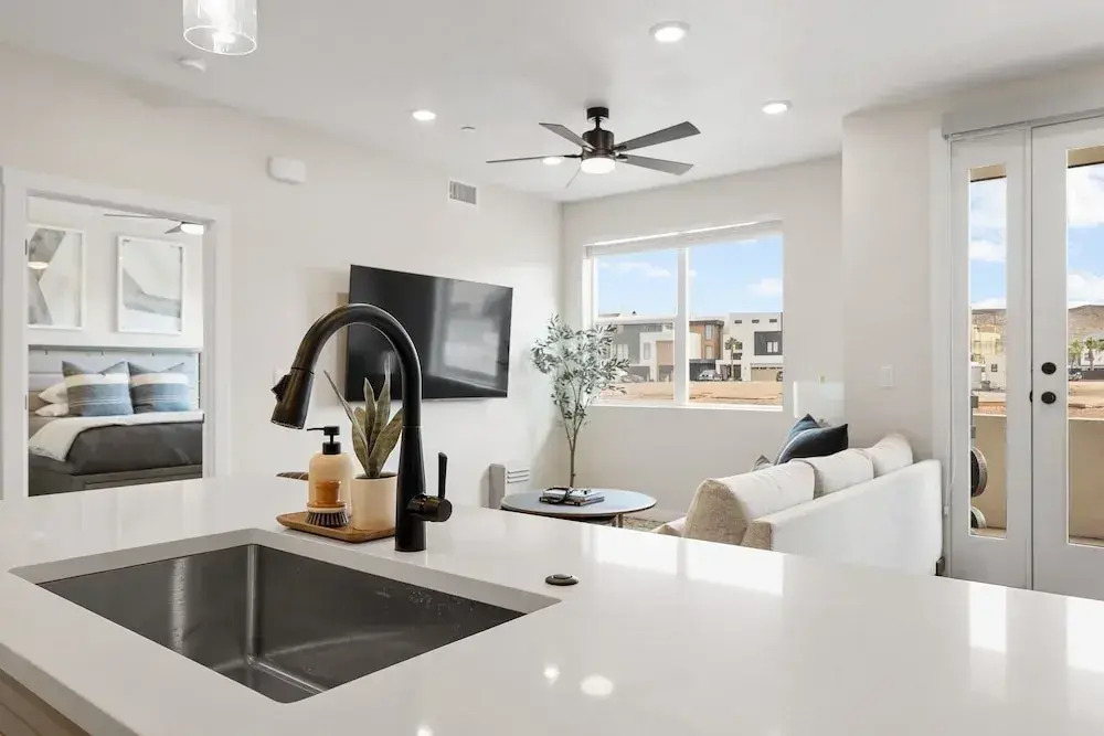 Life Is Good 2 Bedroom Condo