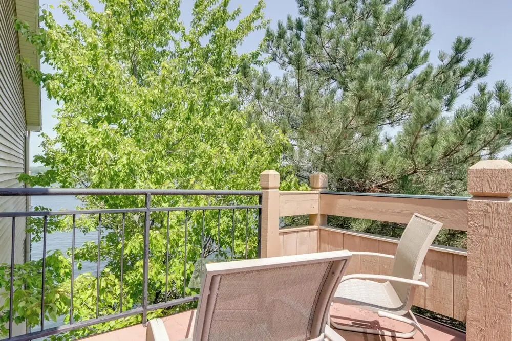 Pool Access + Views: Waterfront Lake Ozark Escape