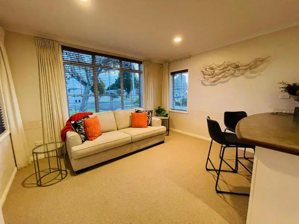 TAURANGA CITY CBD 5TH AVE Elegant Entire Home