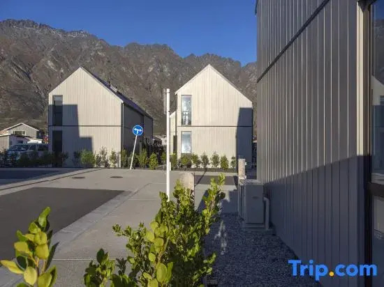 Modern 3BR Home, Mountain View, Family Stay, Wi-Fi