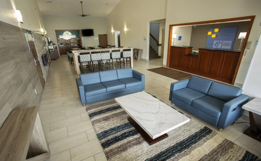 Best Western Watertown