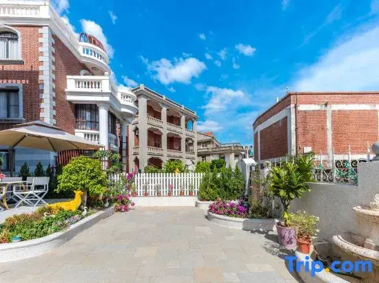 Yuejing Yazhu Homestay (Xiamen Gulangyu Riguangyan Shop)