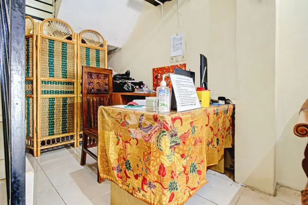 RedDoorz Syariah At Penginapan Sederhana Palembang