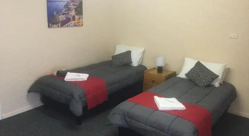 Village Motor Inn