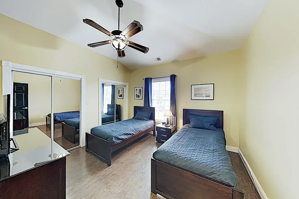 New Listing! Beach Bliss W/ Porch & Pool 3 Bedroom Condo