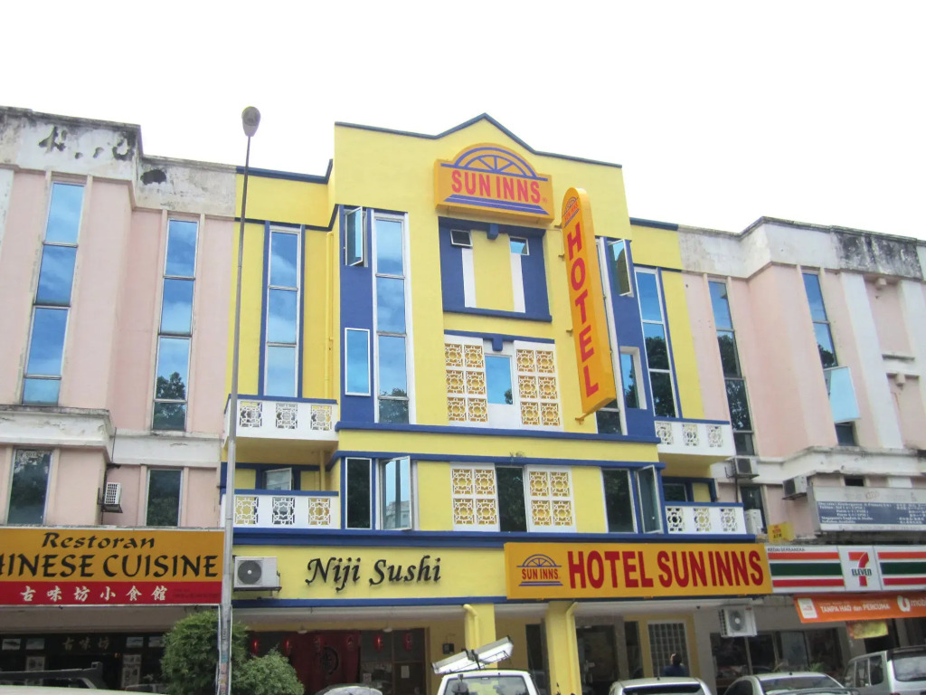 Sun Inns Hotel Kepong near Hospital Sungai Buloh