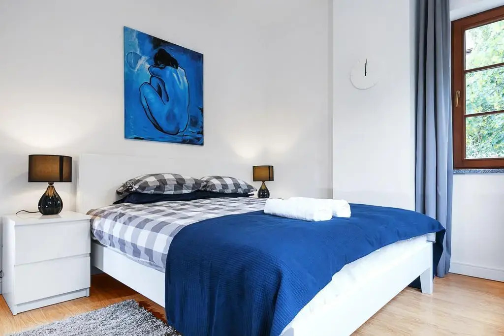 Costa Apartments