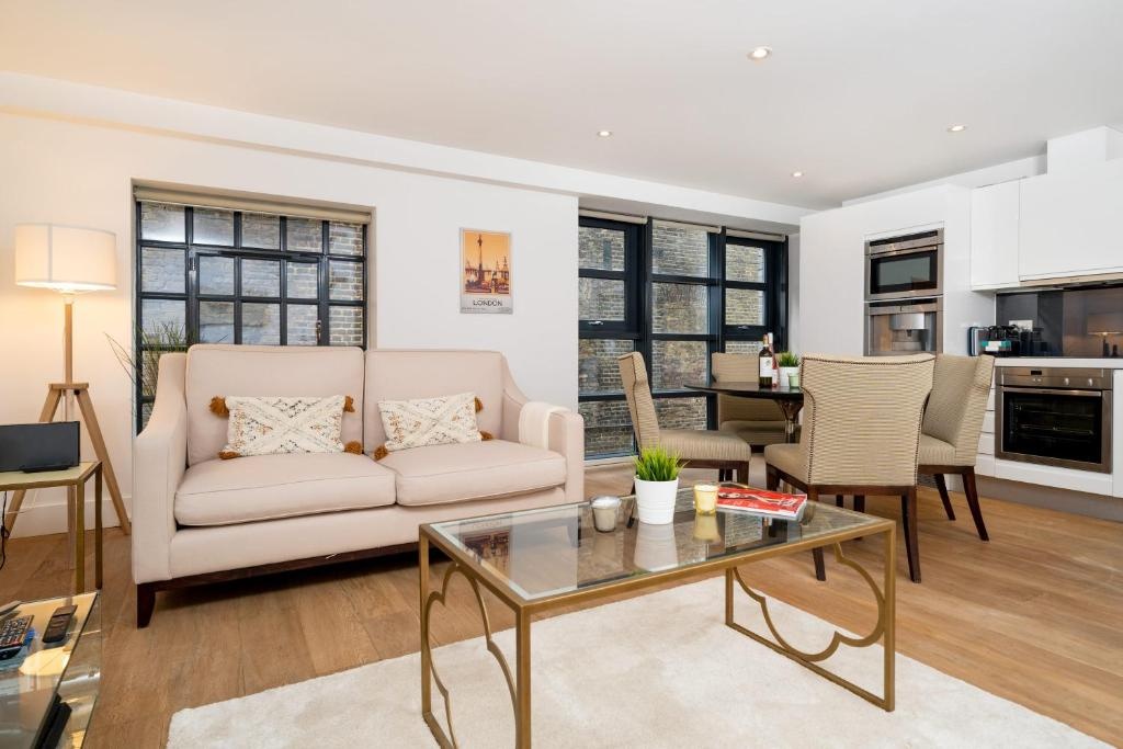 NEW 2 Bedr 3 Beds 2,5 Bath COVENT GARDEN
