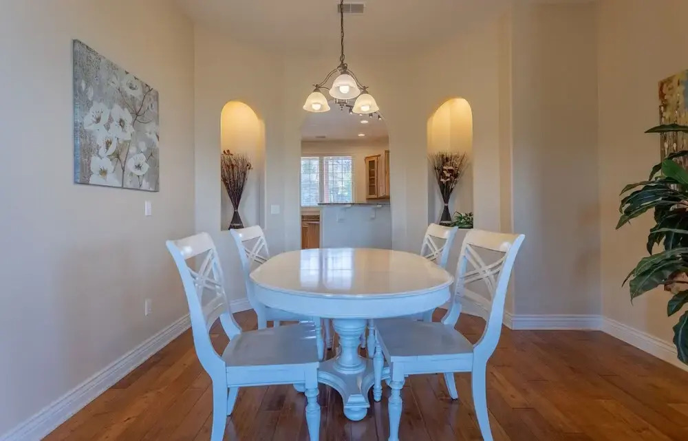 Mountain Breeze 2 Bedroom Condo by Redawning