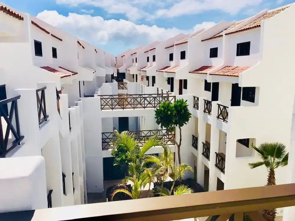 Santiago Complex Side Sea View