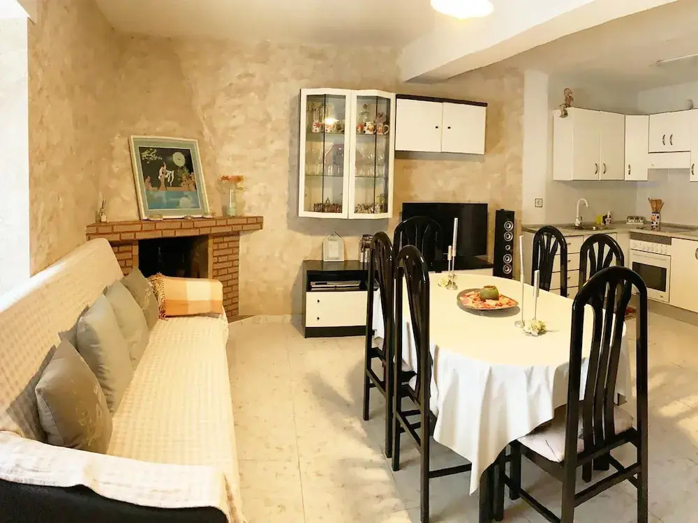 Holiday Home in Villamiel with Mountain Views