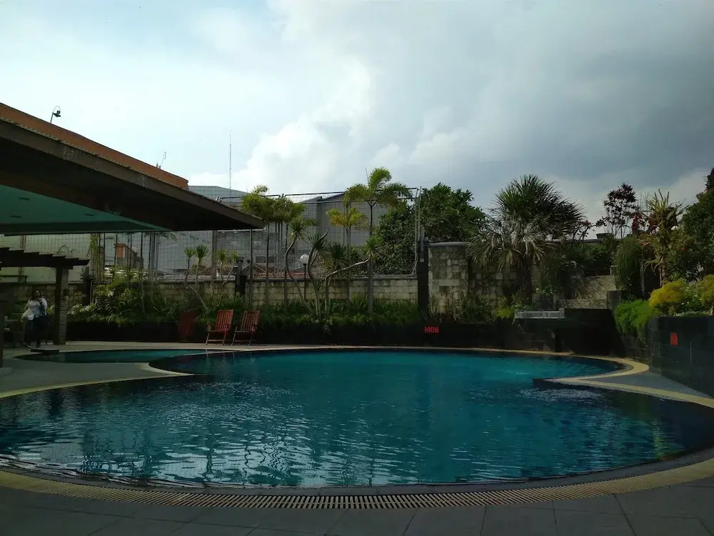 Brand New 2BR Grand Setiabudi Apartment By Travelio
