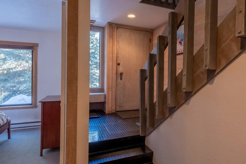 Snowcreek 1554 3 Bedroom Condo