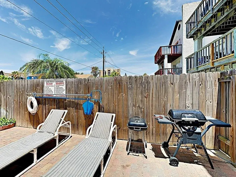 New Listing! Updated W/ Pool, Walk To Beach 2 Bedroom Condo