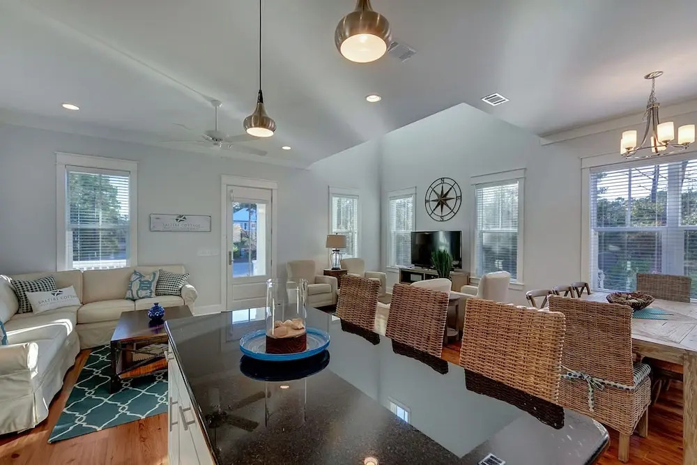 Saltire Cottage by Destin Getaways