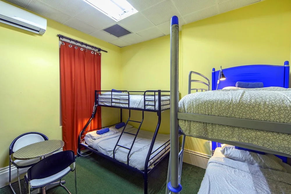 Tequila Sunrise Hostel Adelaide
