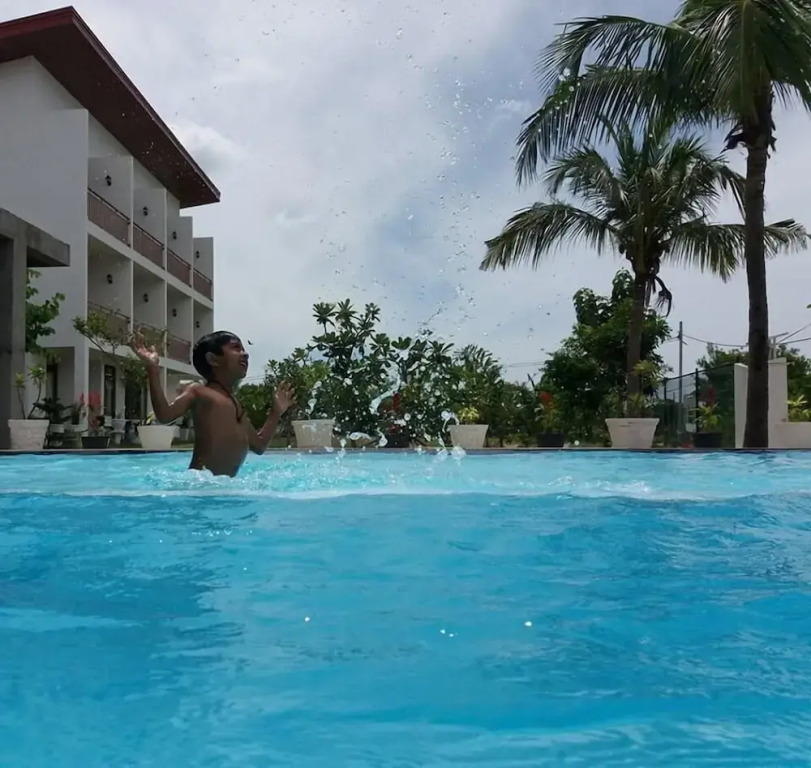 Amanda Beach Resort