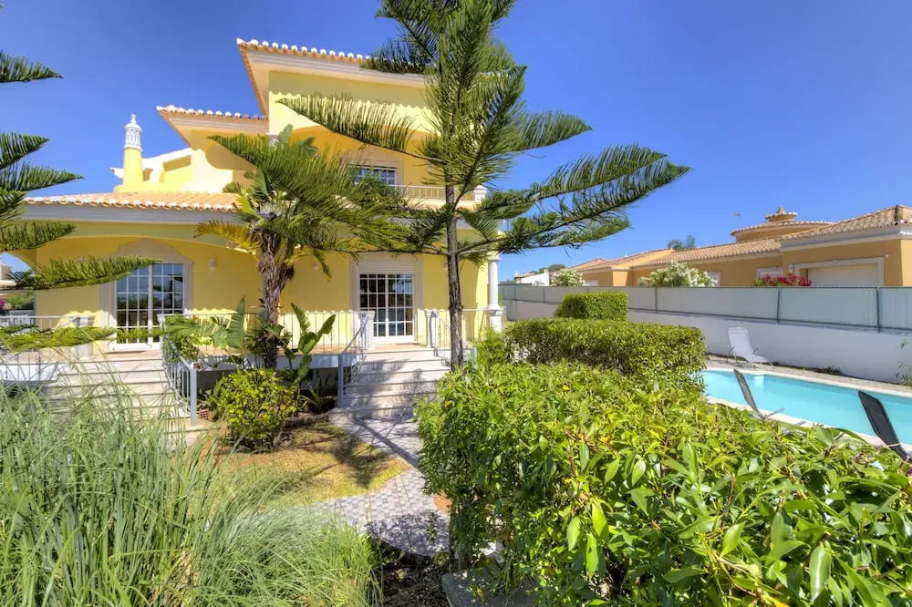 Villa Menir