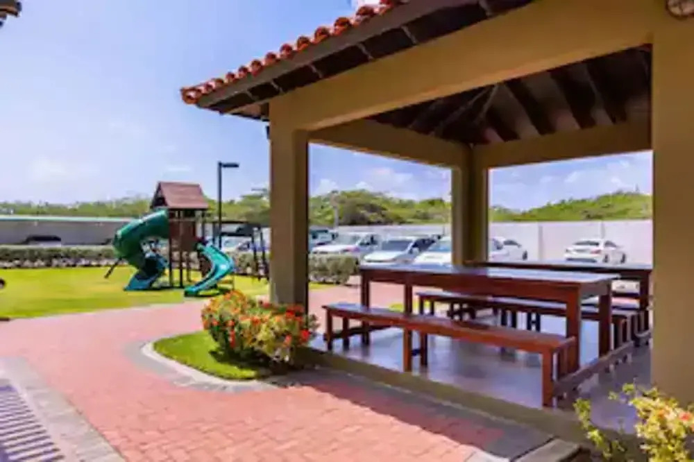 Ground Floor 1BR Condo w Pool Resort Amenities